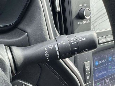 Used 2024 Subaru Outback 2.5i image 23