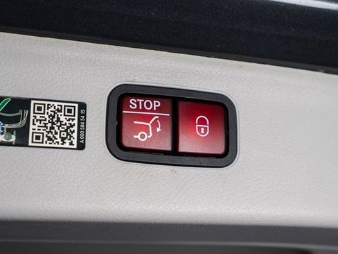 Certified 2023 Mercedes-Benz EQS 450+ SUV image 37