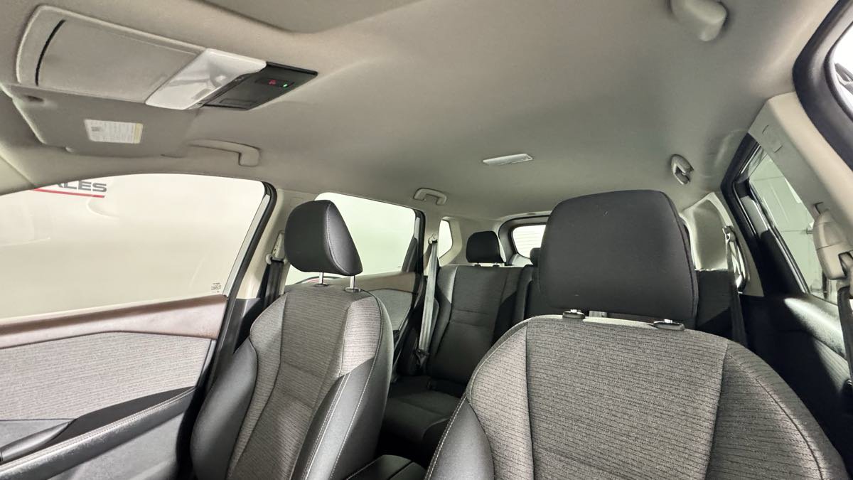 Used 2021 Nissan Rogue SV AWD/4WD image 15