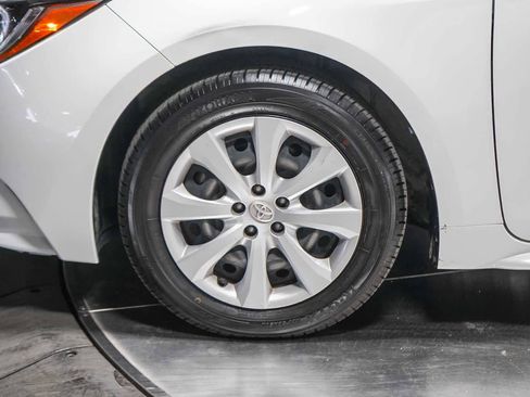 Certified 2023 Toyota Corolla LE image 7