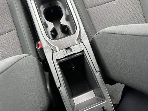 New 2026 Nissan Kicks S image 27