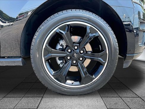 Certified 2023 Ford Expedition Max Limited AWD/4WD image 7
