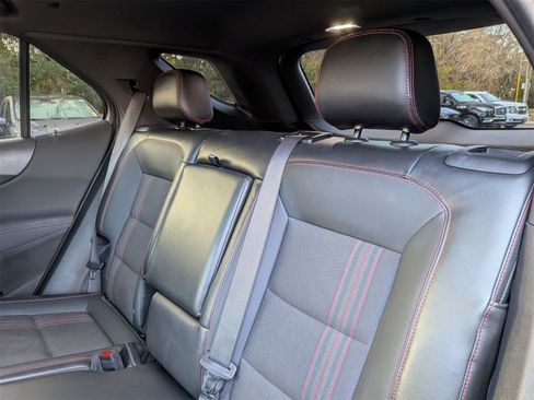 Used 2022 Chevrolet Equinox RS image 29