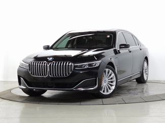 Used 2020 BMW 745e xDrive video 1
