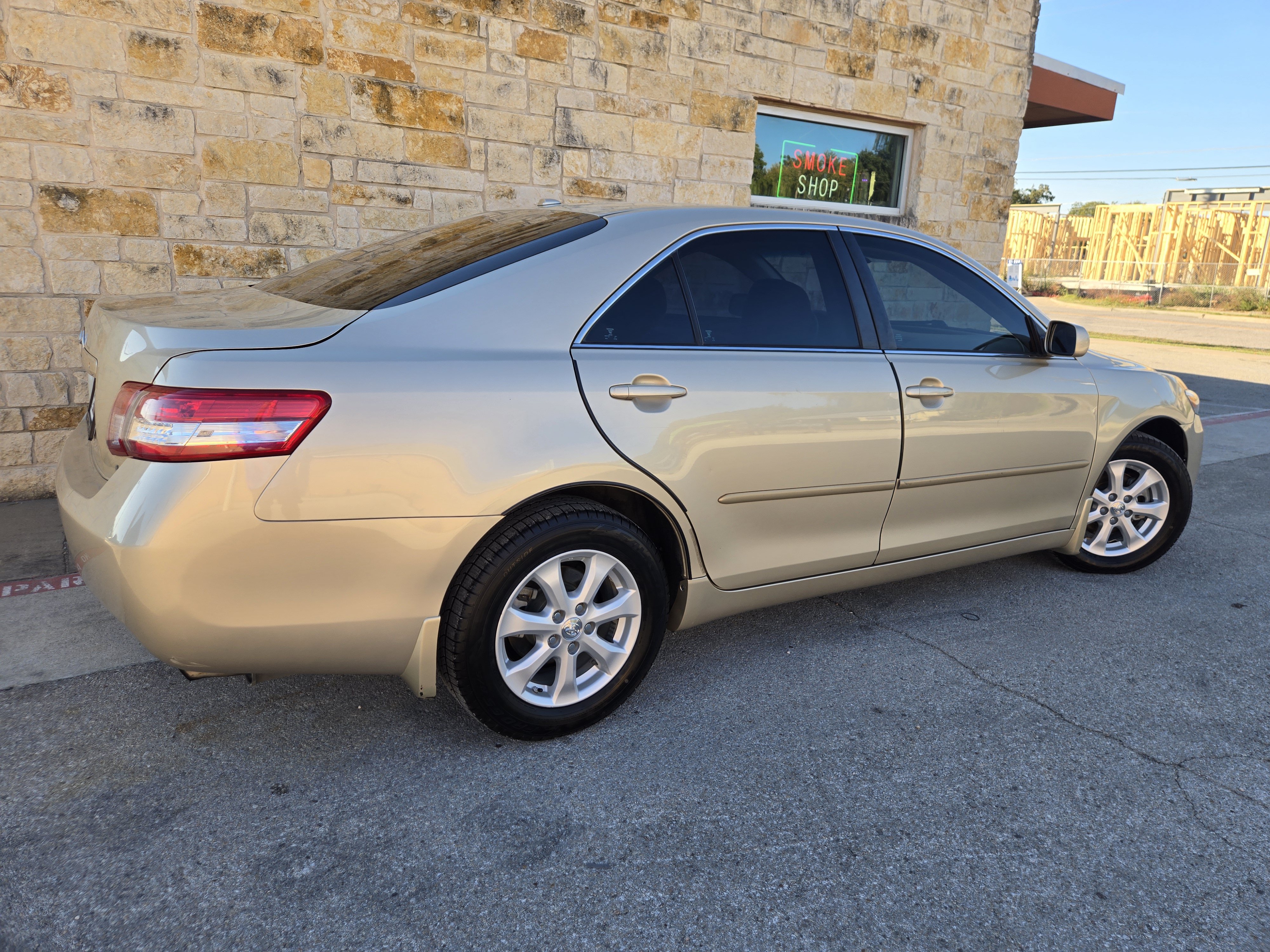 Used 2011 Toyota Camry LE w/ LE Extra-Value Pkg FWD image 20