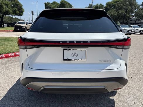 Certified 2025 Lexus RX 350 Premium Plus w/ Accessory Package (Z1) FWD image 4