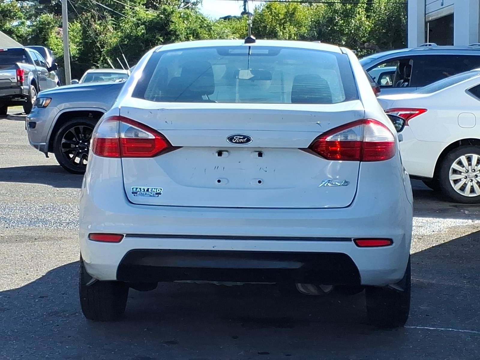 Used 2017 Ford Fiesta S FWD image 4