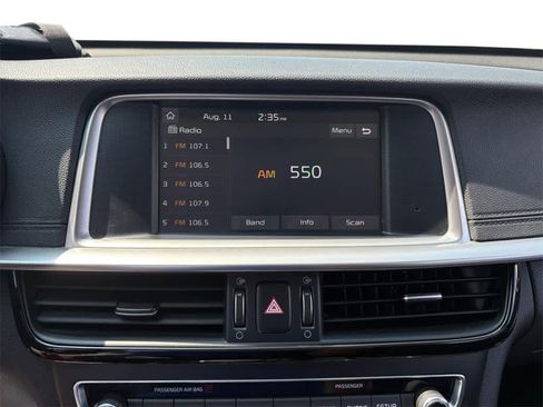 Used 2020 Kia Optima LX image 20