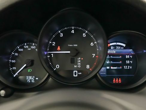 Used 2026 Porsche Macan AWD/4WD image 18