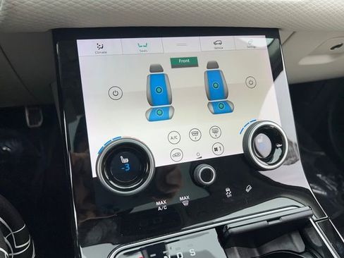 Used 2020 Land Rover Range Rover Velar R-Dynamic S image 29