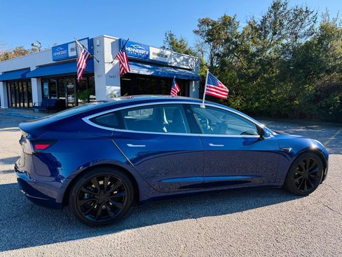 Used 2018 Tesla Model 3 Long Range image 23