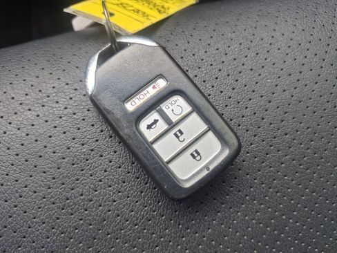 Used 2017 Honda Accord EX-L image 27