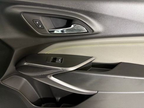 Used 2025 Chevrolet Trax ACTIV w/ Driver Confidence Package image 14