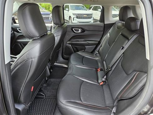 Used 2022 Jeep Compass Trailhawk image 9