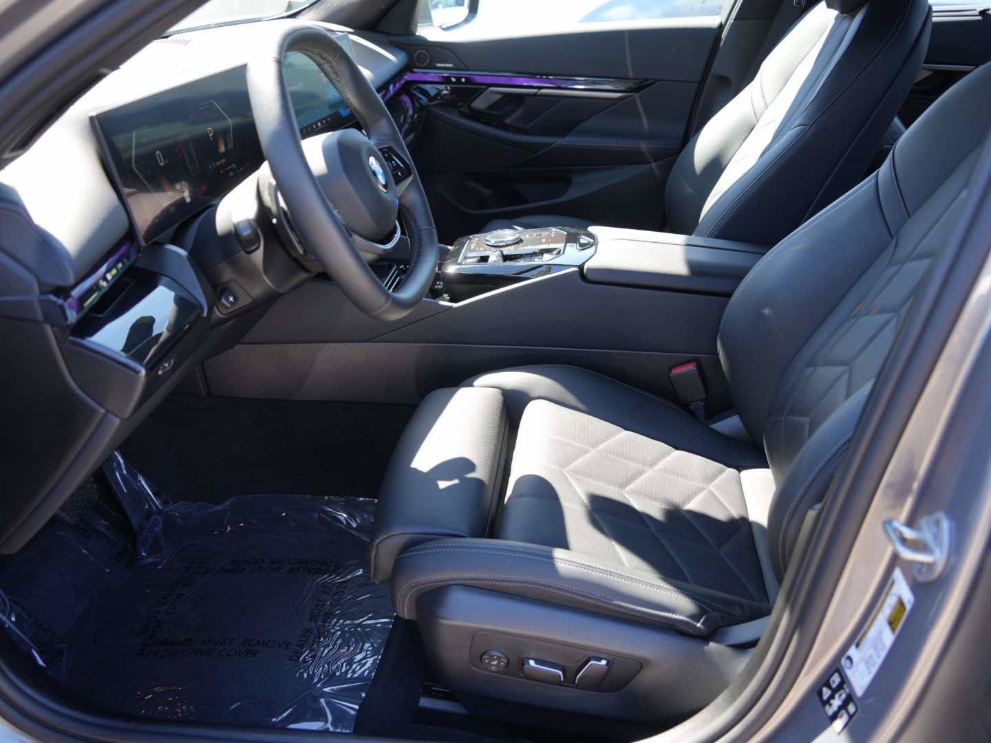 Used 2026 BMW 540i xDrive AWD/4WD image 15