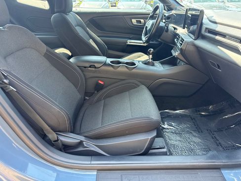 Used 2024 Ford Mustang GT RWD image 13