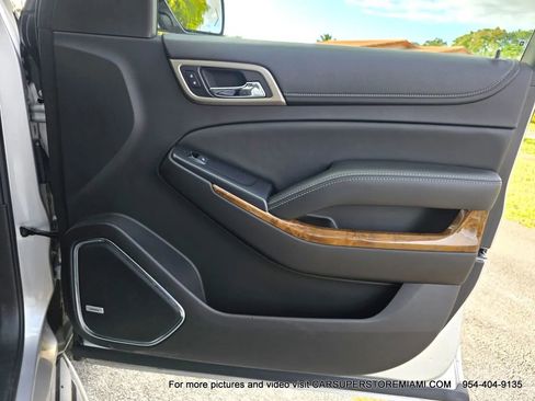 Used 2015 GMC Yukon Denali w/ Open Road Package image 61