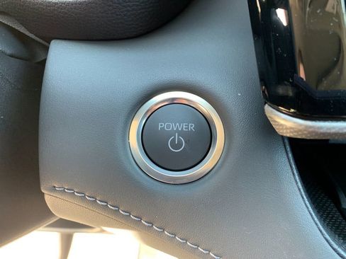 New 2026 Toyota Highlander Platinum AWD/4WD image 27