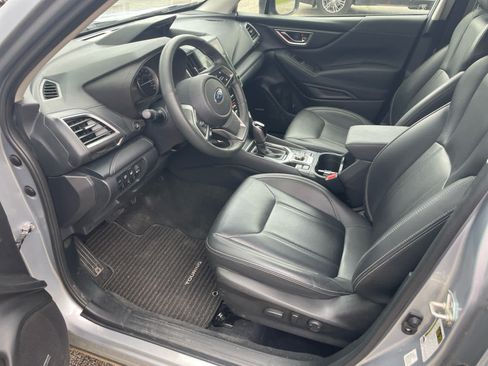 Used 2021 Subaru Forester Touring w/ Popular Package #2 AWD/4WD image 9