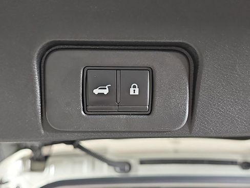 Used 2021 Nissan Rogue Platinum image 20