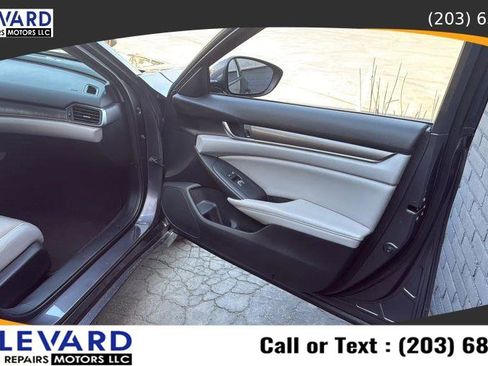 Used 2018 Honda Accord LX image 35