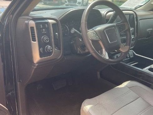 Used 2015 GMC Sierra 1500 Denali w/ Driver Alert Package AWD/4WD image 18