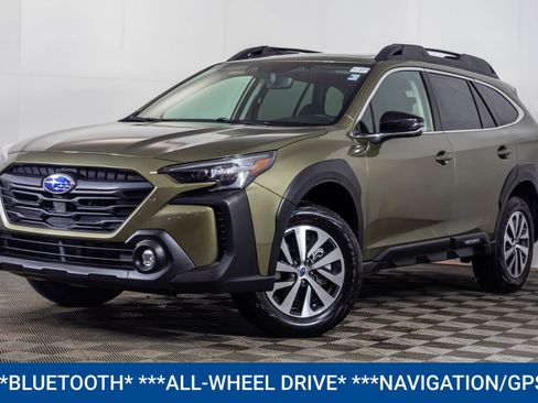 Used 2025 Subaru Outback Premium w/ Popular Package #1A image 2