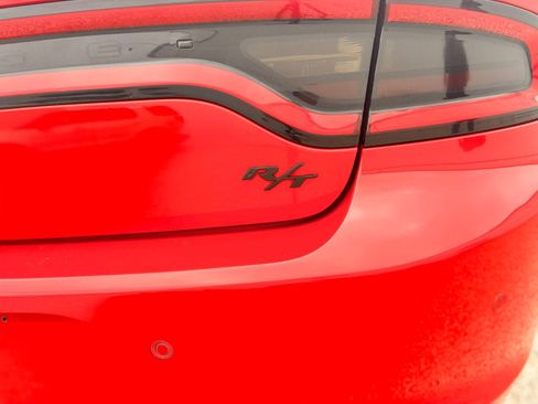 Used 2018 Dodge Charger R/T image 6