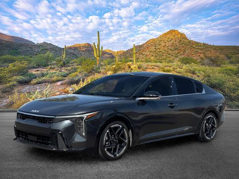 Certified 2025 Kia K4 GT-Line w/ GT-Line Premium Package FWD image 9