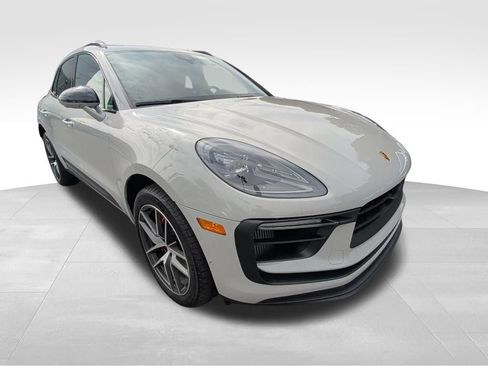 Used 2023 Porsche Macan S AWD/4WD image 7