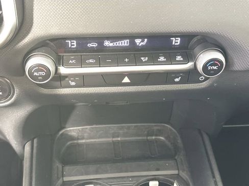 Used 2025 MAZDA CX-50 AWD 2.5 S w/ Premium Package image 14