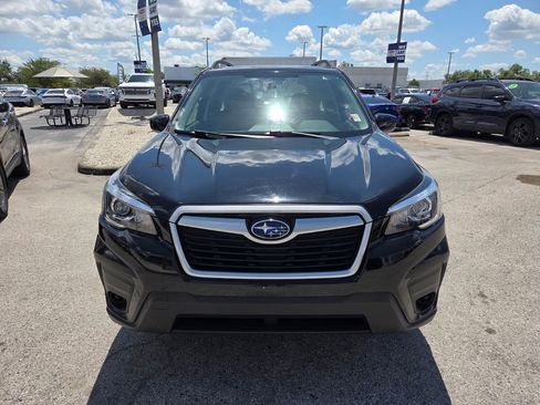 Used 2020 Subaru Forester Premium AWD/4WD image 19