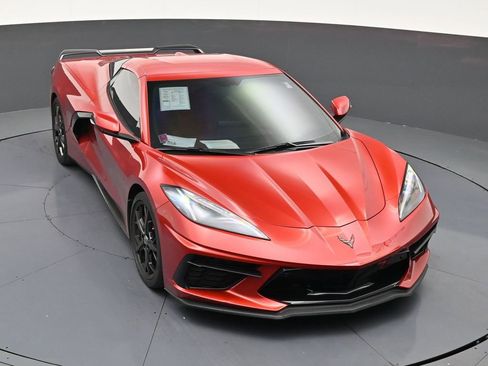 Used 2021 Chevrolet Corvette Stingray Premium Conv w/ Z51 Performance Package RWD image 18
