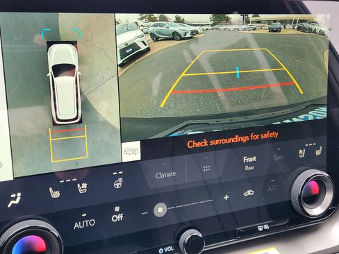 New 2026 Lexus TX 500h AWD image 26