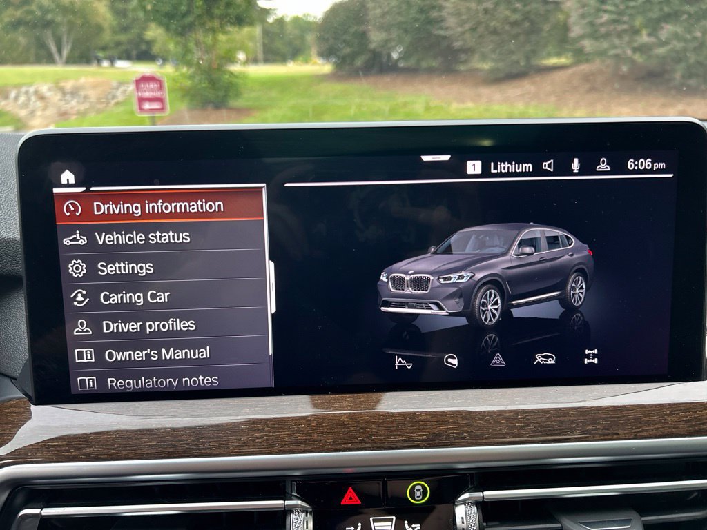 Used 2024 BMW X4 xDrive30i w/ Parking Assistance Package AWD/4WD image 30
