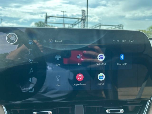 New 2027 Chevrolet Equinox ACTIV w/ Safety and Technology Package FWD image 24