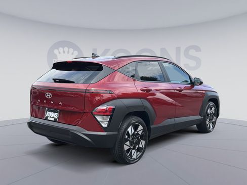 Certified 2024 Hyundai Kona SEL w/ Convenience Package FWD image 7