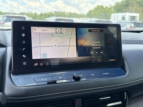 Used 2024 Nissan Rogue Platinum w/ Platinum Premium Package image 24