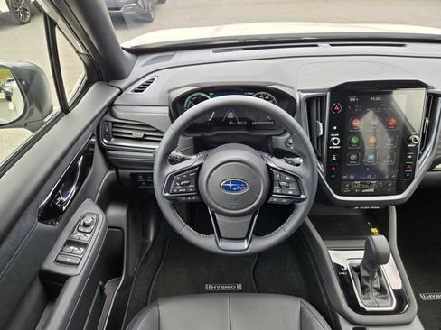 Used 2025 Subaru Forester Limited AWD/4WD image 3