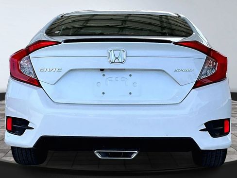 Used 2019 Honda Civic Sport image 5