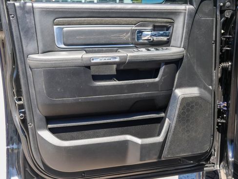 Used 2015 RAM 2500 Limited AWD/4WD image 4