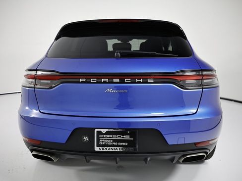 Certified 2021 Porsche Macan image 6