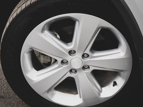 Used 2015 Buick Encore Convenience image 18