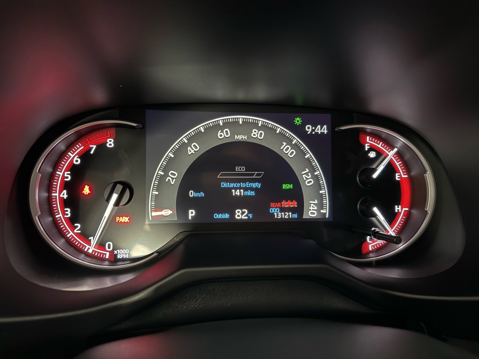 Used 2020 Toyota RAV4 Limited FWD image 32