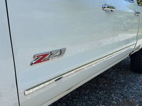 Used 2018 Chevrolet Silverado 3500 LTZ w/ Duramax Plus Package AWD/4WD image 16
