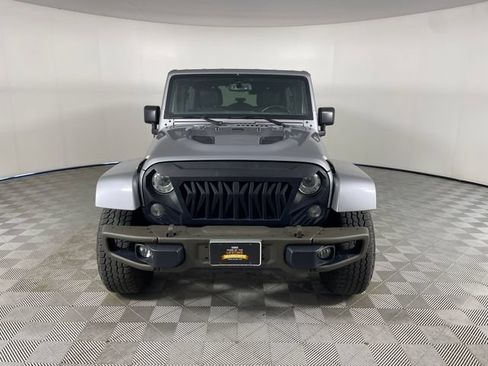 Used 2017 Jeep Wrangler Unlimited Sahara AWD/4WD image 17