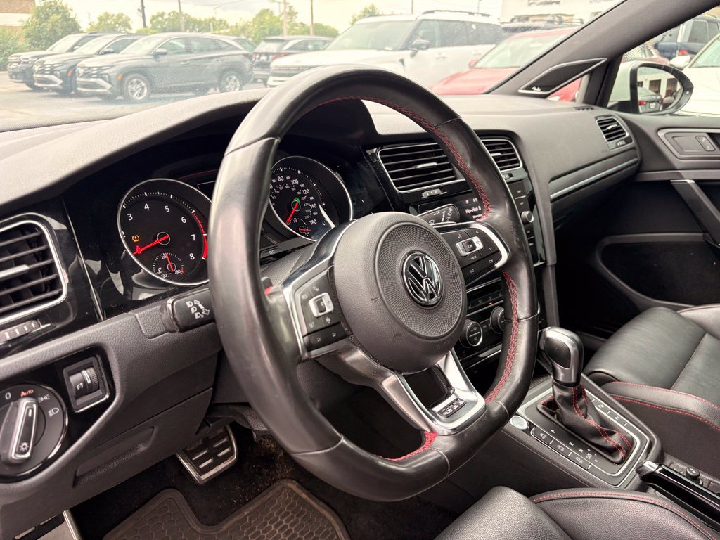 Used 2020 Volkswagen GTI Autobahn FWD image 9