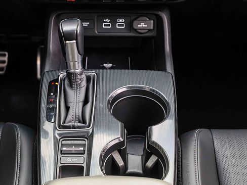 Used 2022 Honda Civic Sport Touring image 12