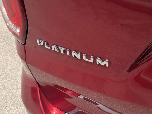 Used 2018 Ford Explorer Platinum AWD/4WD image 12