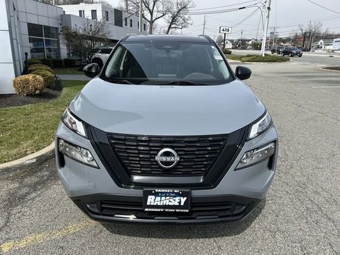 Certified 2023 Nissan Rogue SV w/ SV Premium B Package image 3